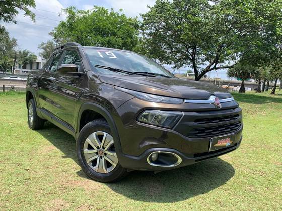 FIAT TORO 1.8 16V EVO FLEX FREEDOM AT6 FIAT TORO 1.8 16V EVO FLEX FREEDOM AT6